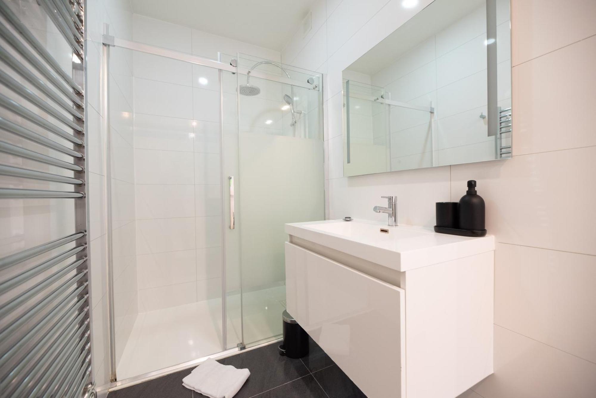 Appartement Cia - Parc Monceau 4p Parijs